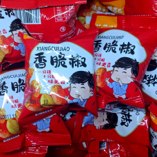 Снек з арахісом